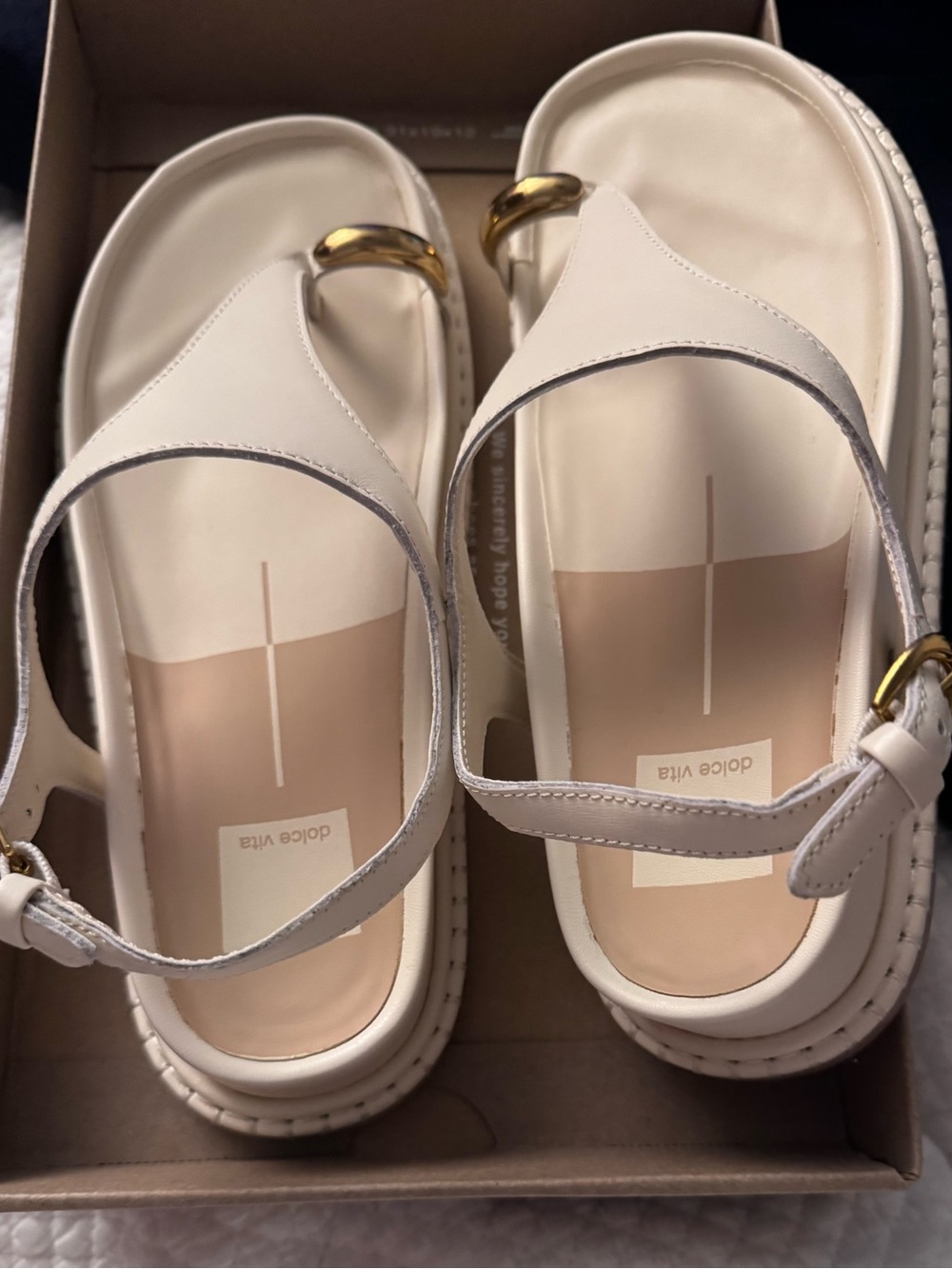 DolceVita Stefan Off-White Leather Sandals with Gold Toe Ring. New in box.